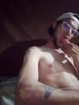 Santiyi12 在線直播表演