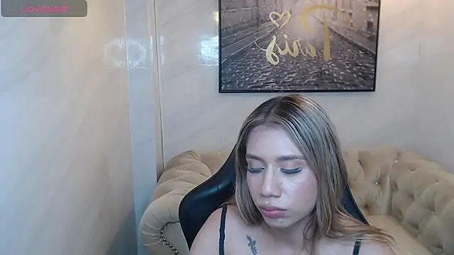 Evy_Luxx_v: вебкам-шоу