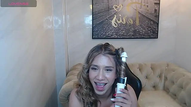 Evy_Luxx_v's Webcam Show