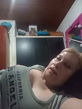SexyMilf1211 – webcam-show