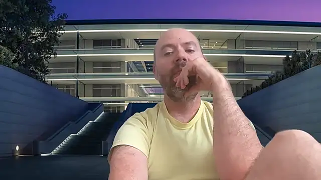sbeast69 Show in webcam