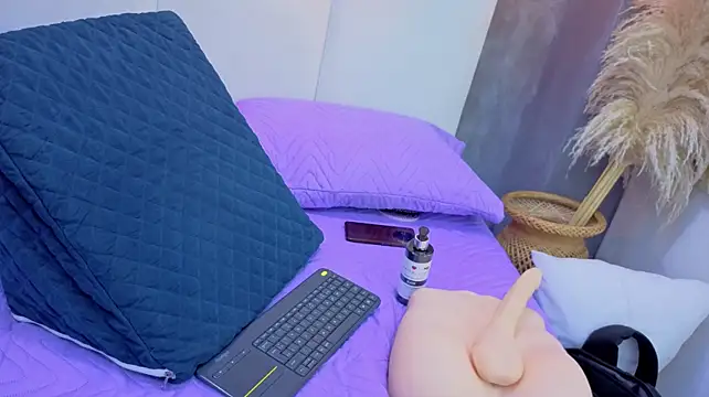 Valentino_moretti Pertunjukan Webcam