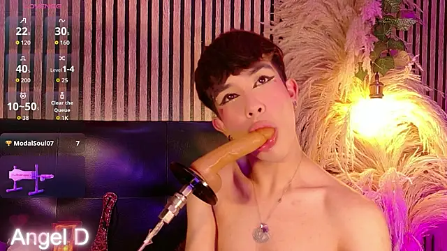 Angeldust19 Show Webcam