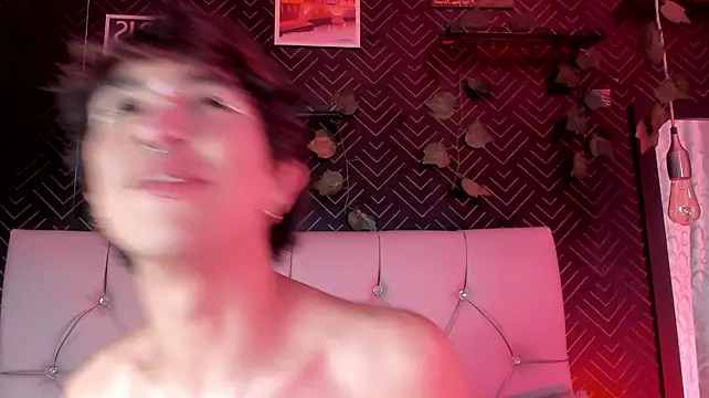 Angeldust19 webkamerás műsora