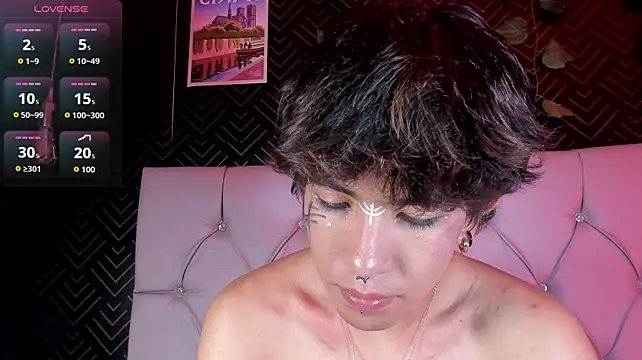 Angeldust19 Show in webcam