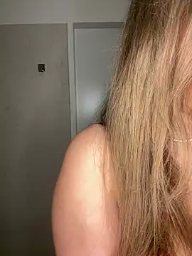 Hannah-2007 Webcam-Show