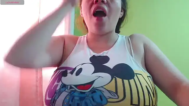 hoonney live XXX chat