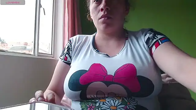 hoonney Live XXX Chat
