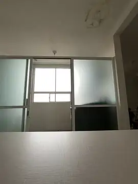 Chat ao vivo de Monica17