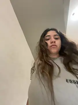 Monica17's Webcam Show
