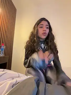 Monica17n Webbikameraesitys