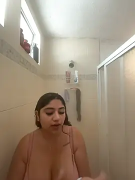 عرض كام Monica17