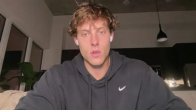 alex_islivee 在線直播表演
