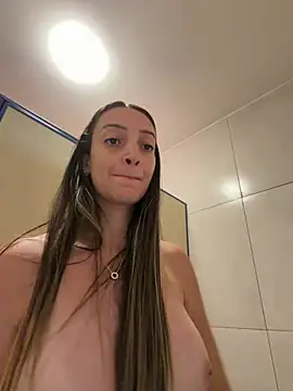 BelleLouiseVp's Webcam Show