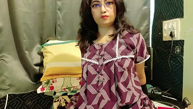 HairyMommy Webcamshow