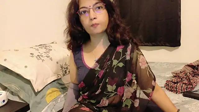 Webkamerová show HairyMommy