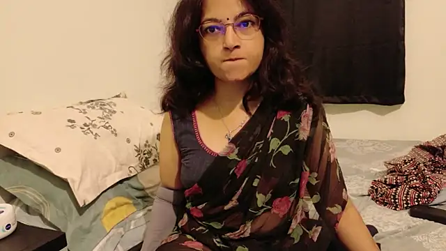 HairyMommy's Webcam Show