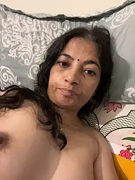 HairyMommy's Webcam Show