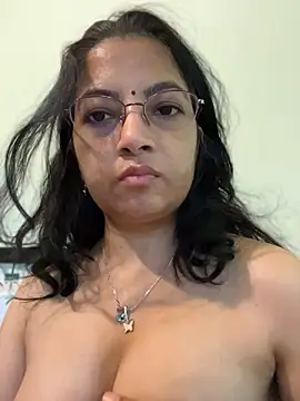 צ'אט XXX בשידור חי של Kannada40