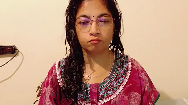 Mommyhairy Adlı Modelin Web Kamerası Şovu