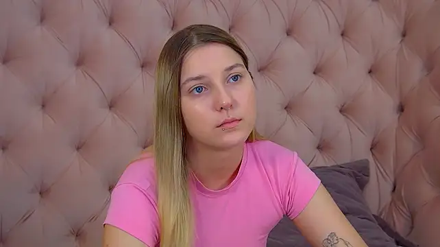 Živý XXX chat TinnaBurton