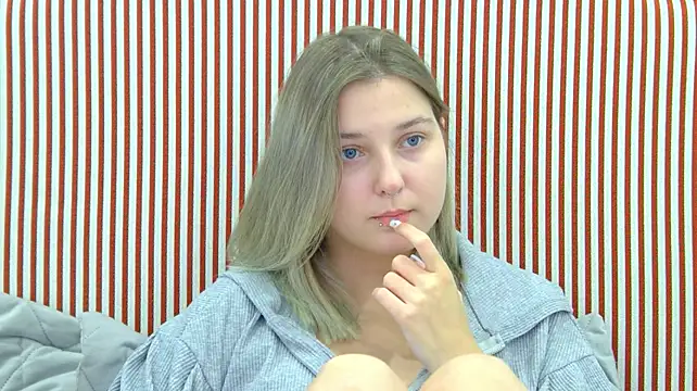 TinnaBurton's Live XXX Chat