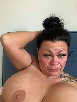 Phillipa_valentina Chat XXX in diretta