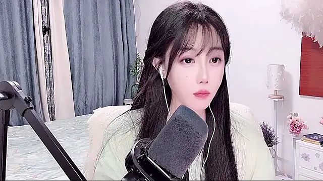 Laura_520のライブXXXチャット