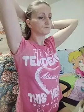 Chat XXX en directo de CrazyMaya39