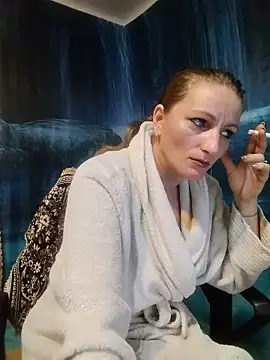 CrazyMaya39's Live XXX Chat