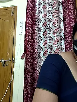 Chat +18 de Indian_Telugu_Indhu ao vivo