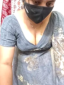 Indian_Telugu_Indhu's Live XXX Chat