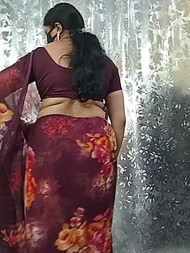 Indian_Telugu_Indhu Chat XXX in diretta