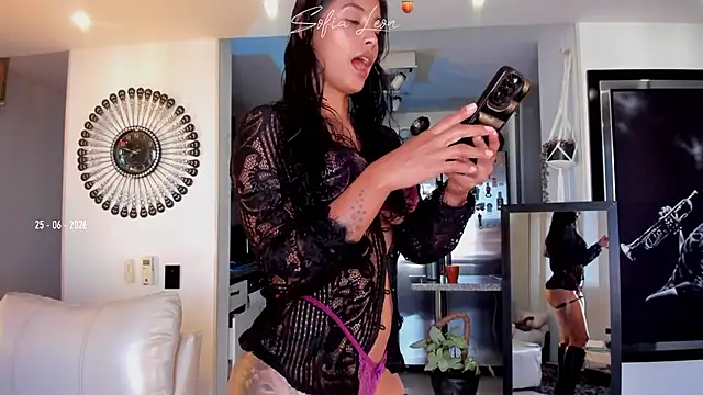 sofiasexhot's Webcam Show