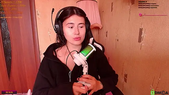 Chat +18 de KristinaScott ao vivo