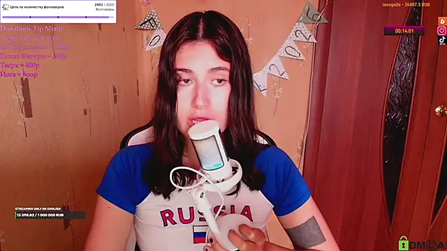 KristinaScott – Naživo XXX chat