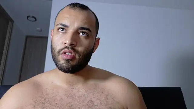 Chris_Vardenn Webbikameraesitys