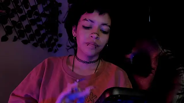 Anny_Kiitty Шоу с уебкамера