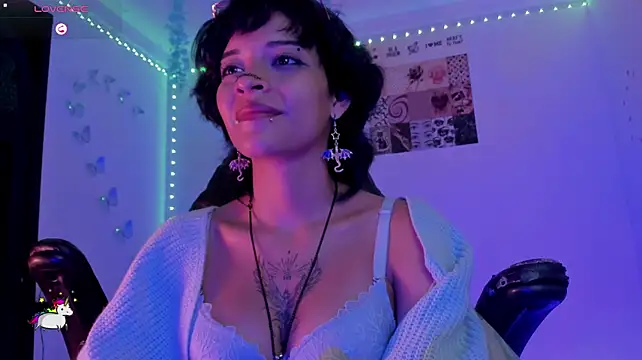 Anny_Kiitty webkamerás műsora