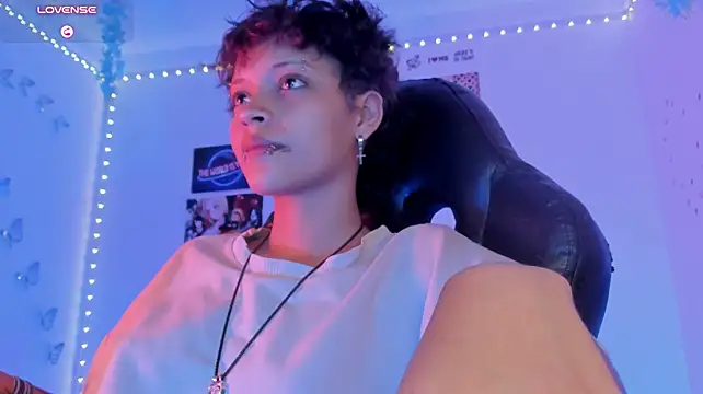Anny_Kiitty's Webcam Show