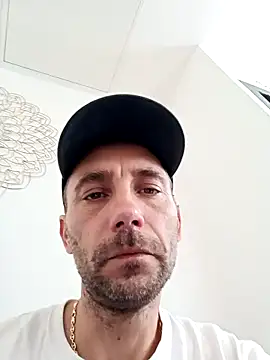 jibe13@xh Show in webcam