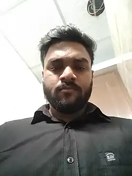 Shikaari013's Webcam Show