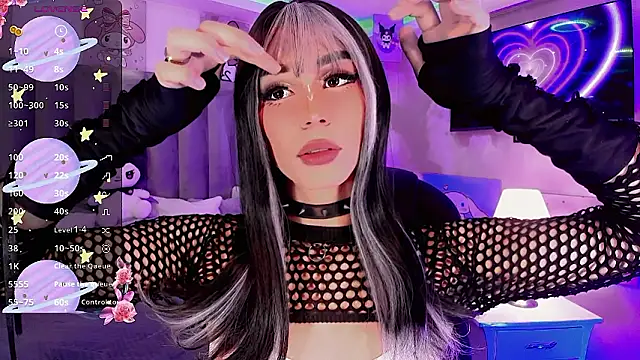 Pokazy przed kamerką – dearAlanaxxx