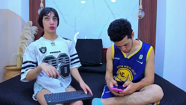 عرض كام Loversinfire2