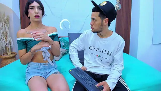 Loversinfire2's Webcam Show