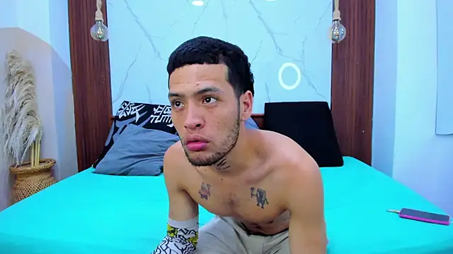 Loversinfire2 webcam show