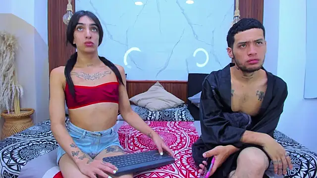 Loversinfire2 ওয়েবক্যাম শো