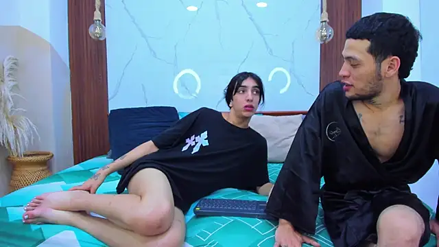 عرض كام Loversinfire2