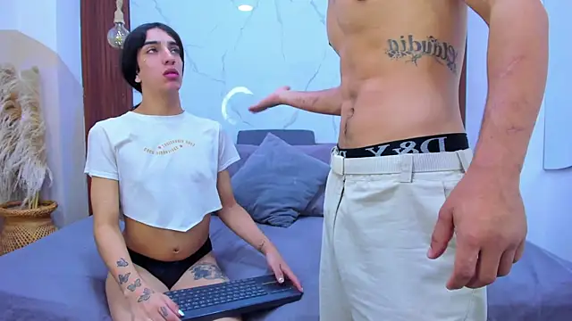 Loversinfire2 Шоу с уебкамера