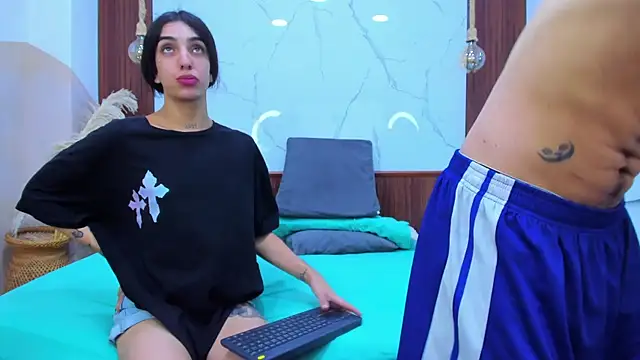 Loversinfire2's Webcam Show